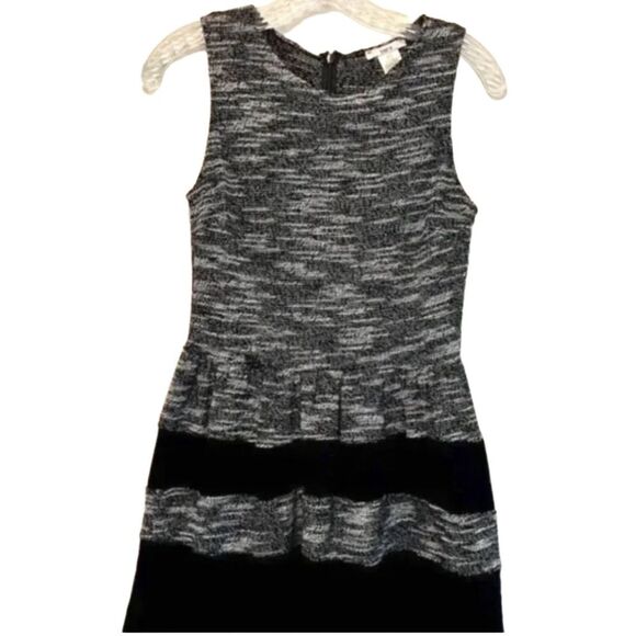 Bar III Black & White Tweed Look Sleeveless Dress - Size Medium - EUC - Picture 2 of 11